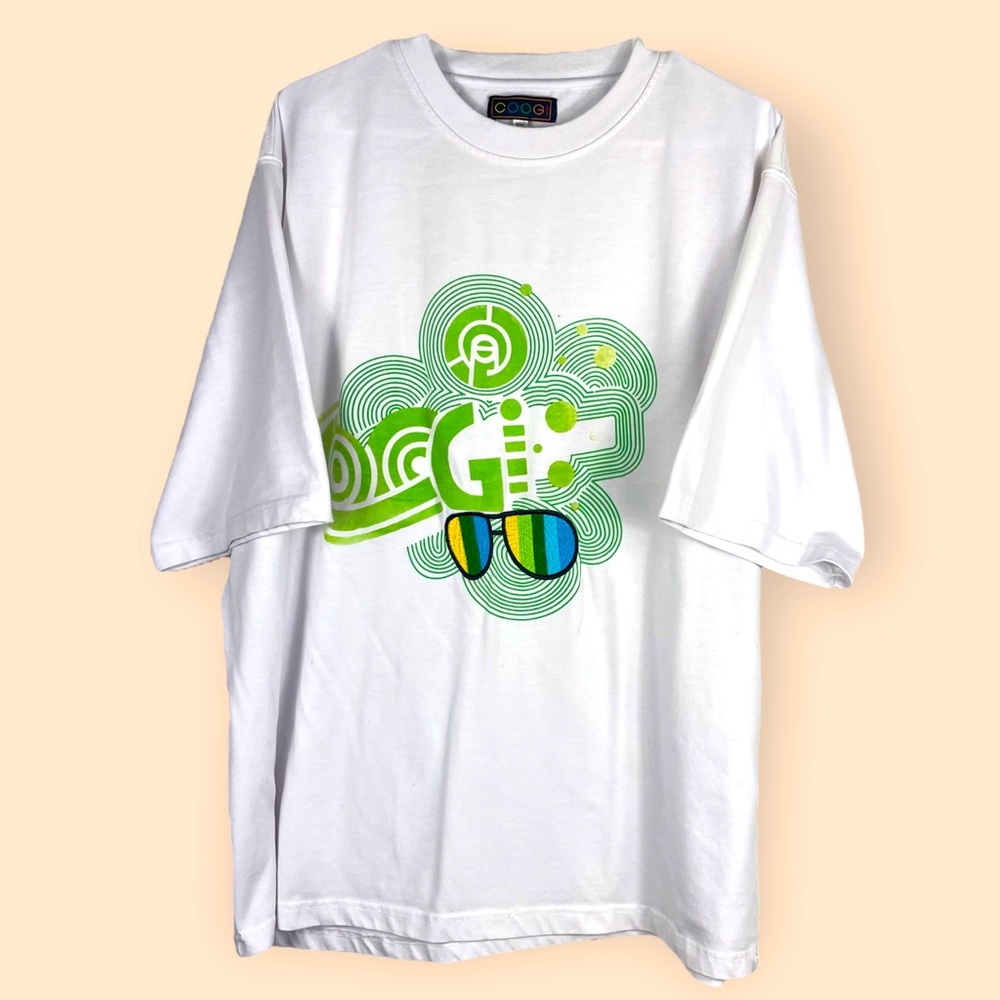 COOGI Men’s T-Shirt Embroidery Fuzzy Print Size XXL/2XL